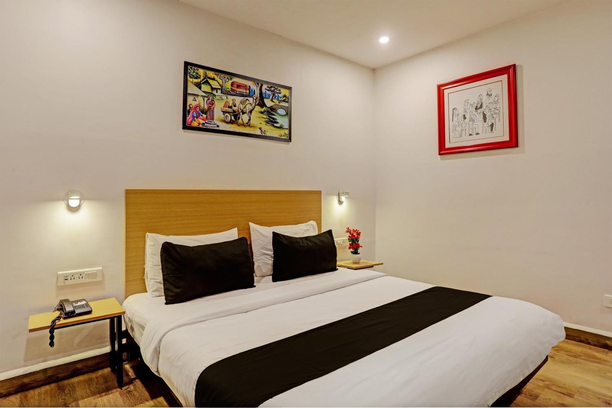 Super Townhouse Swain Heritage ブバネーシュワル エクステリア 写真